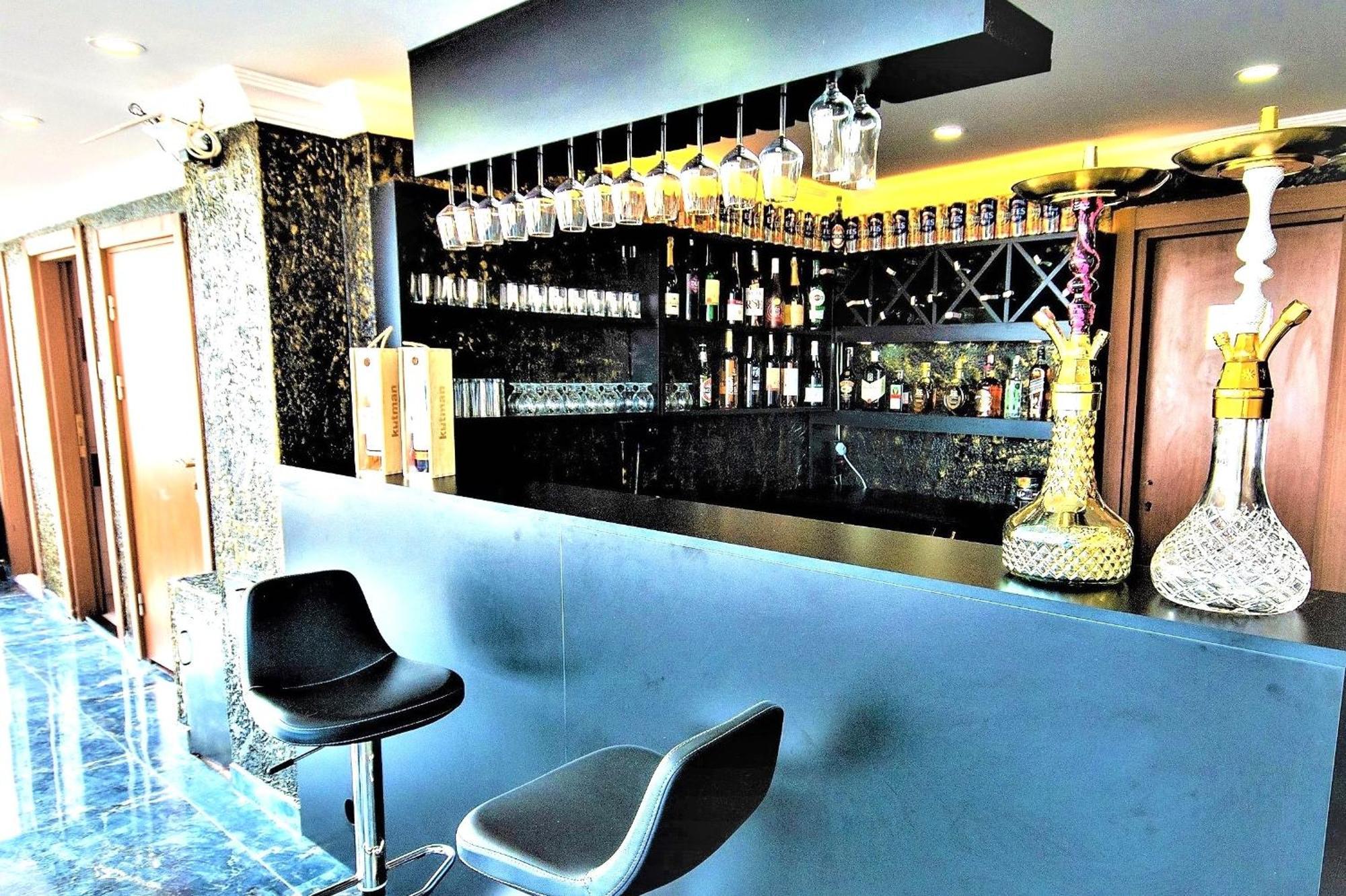 Atesde Dustu Salvara Hotel Истанбул Екстериор снимка
