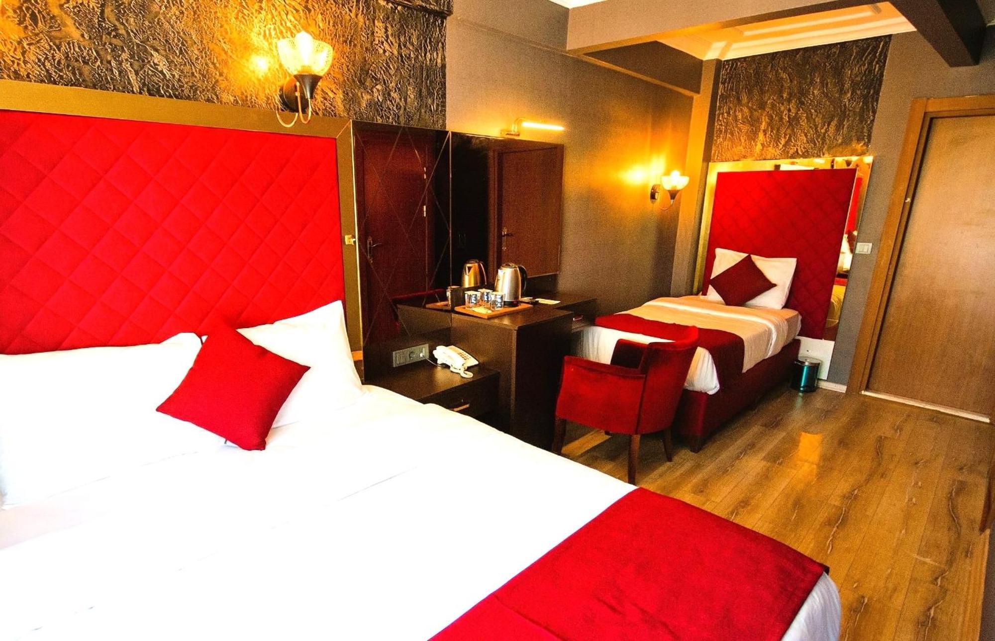 Atesde Dustu Salvara Hotel Истанбул Екстериор снимка